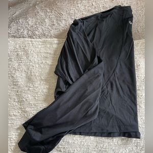 Lululemon muscle love crop long sleeve